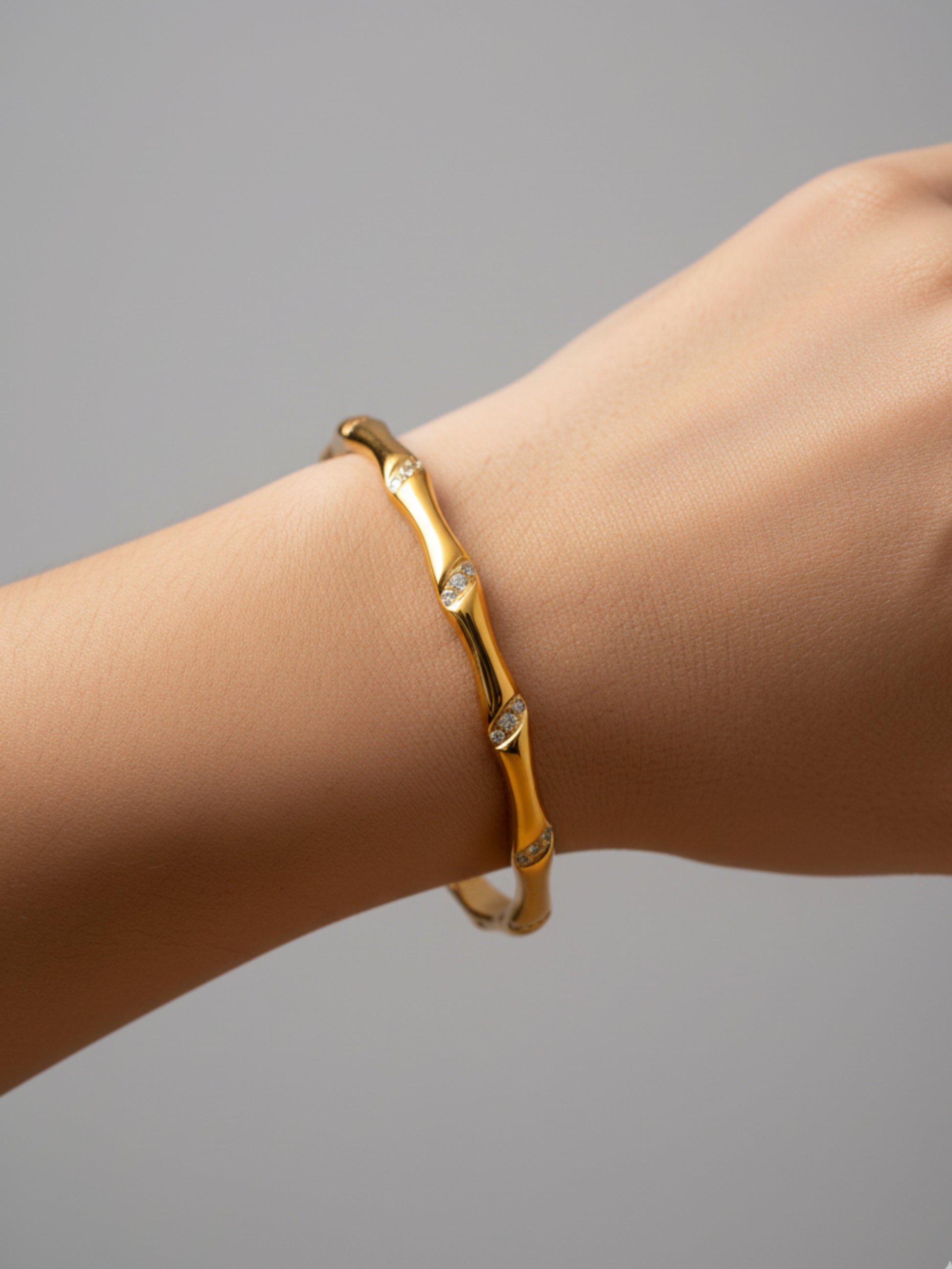 Vetra - 18K gold-plated bracelet from Smorsh